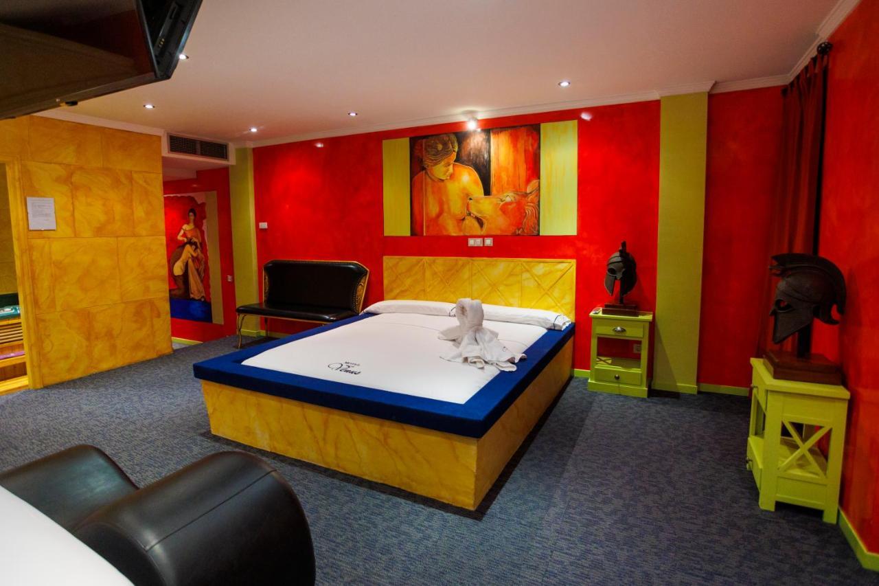 Motel Venus Valladolid Villanubla ภายนอก รูปภาพ