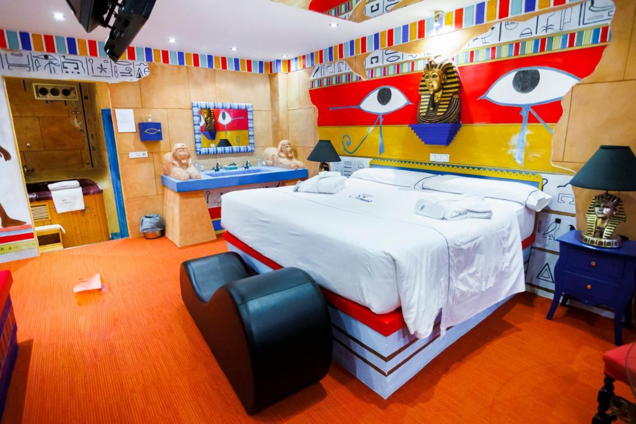 Motel Venus Valladolid Villanubla ภายนอก รูปภาพ