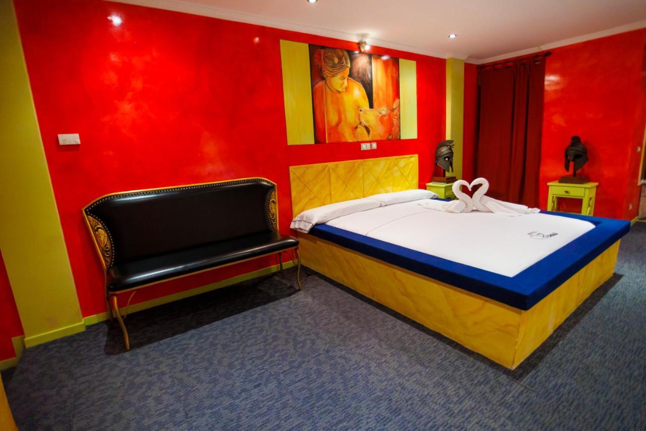 Motel Venus Valladolid Villanubla ภายนอก รูปภาพ